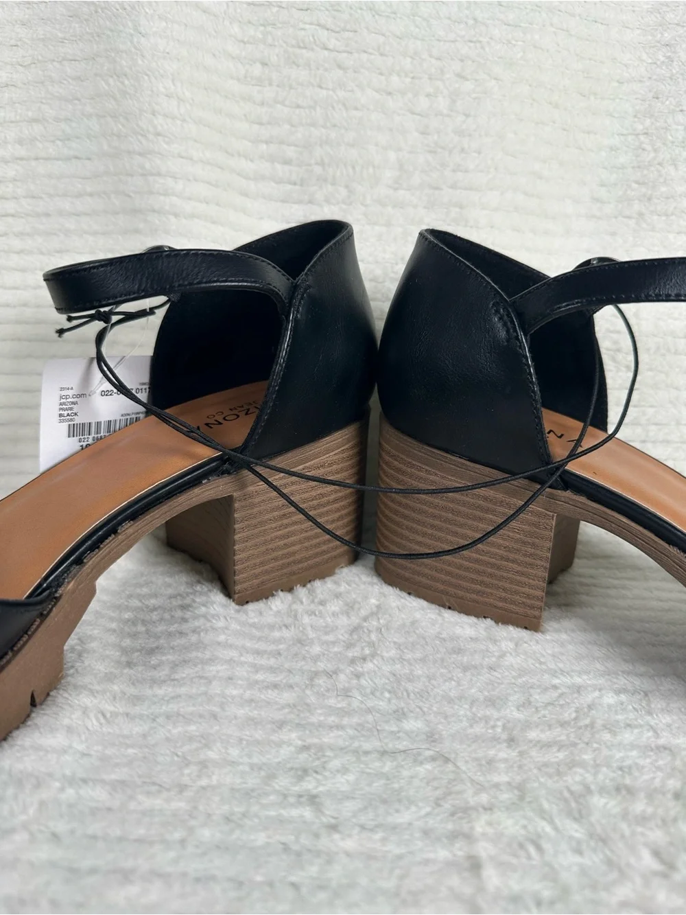 Arizona Women’s Black Prarie Round Toe Mary Jane Shoes NWT Size 10